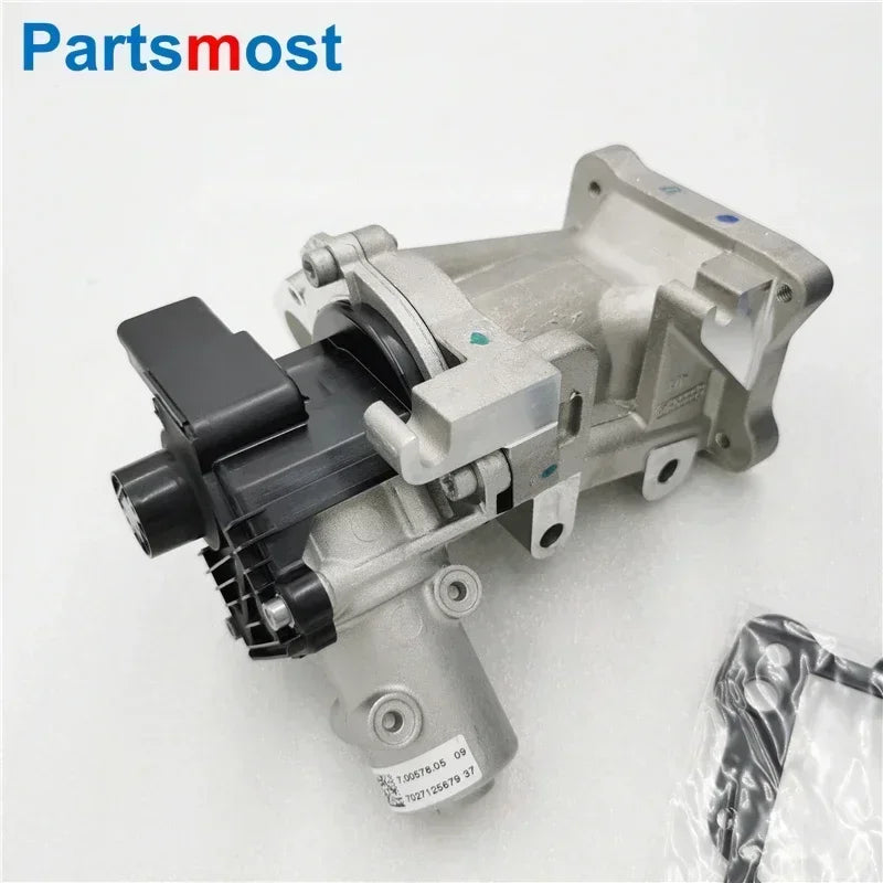 EGR Valve for Land Rover Freelander LR2 RR Evoque Discovery Sport 2.2L Diesel Exhaust Gas Recirculation Valve W/ Gasket LR000997