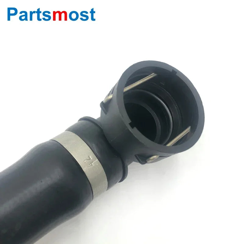 Upper Radiator Coolant Hose for Land Rover Discovery LR4 Range Rover Sport 3.0L TDV6 Radiator Coolant Top Hose LR043326 LR095544