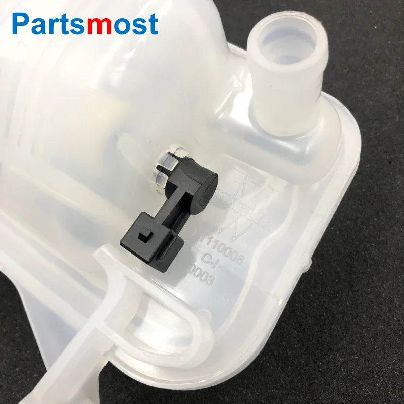 2.0 Turbo Petrol AJ200P Engine Radiator Coolant Overflow Container for Land Rover New Discovery 2017- WAHLER L1110008 LR081667